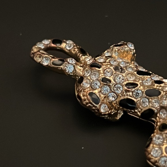 Vintage Unbranded Enamel & Rhinestone Encrusted Cheetah Pendant 50g. - Picture 3 of 6
